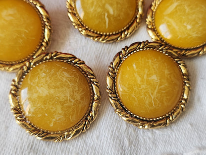 Lot 5 boutons vintage en métal doré jaune moucheté pied  2,3 cm ref 4936