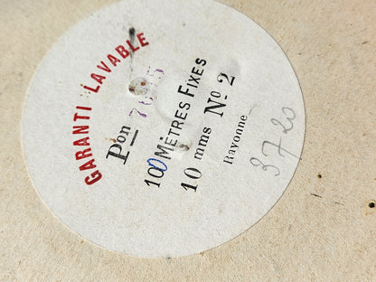 Ruban fin ancien rayonne rouge épais 5 mètres sur 1 cm modiste mercerie A4 n°24