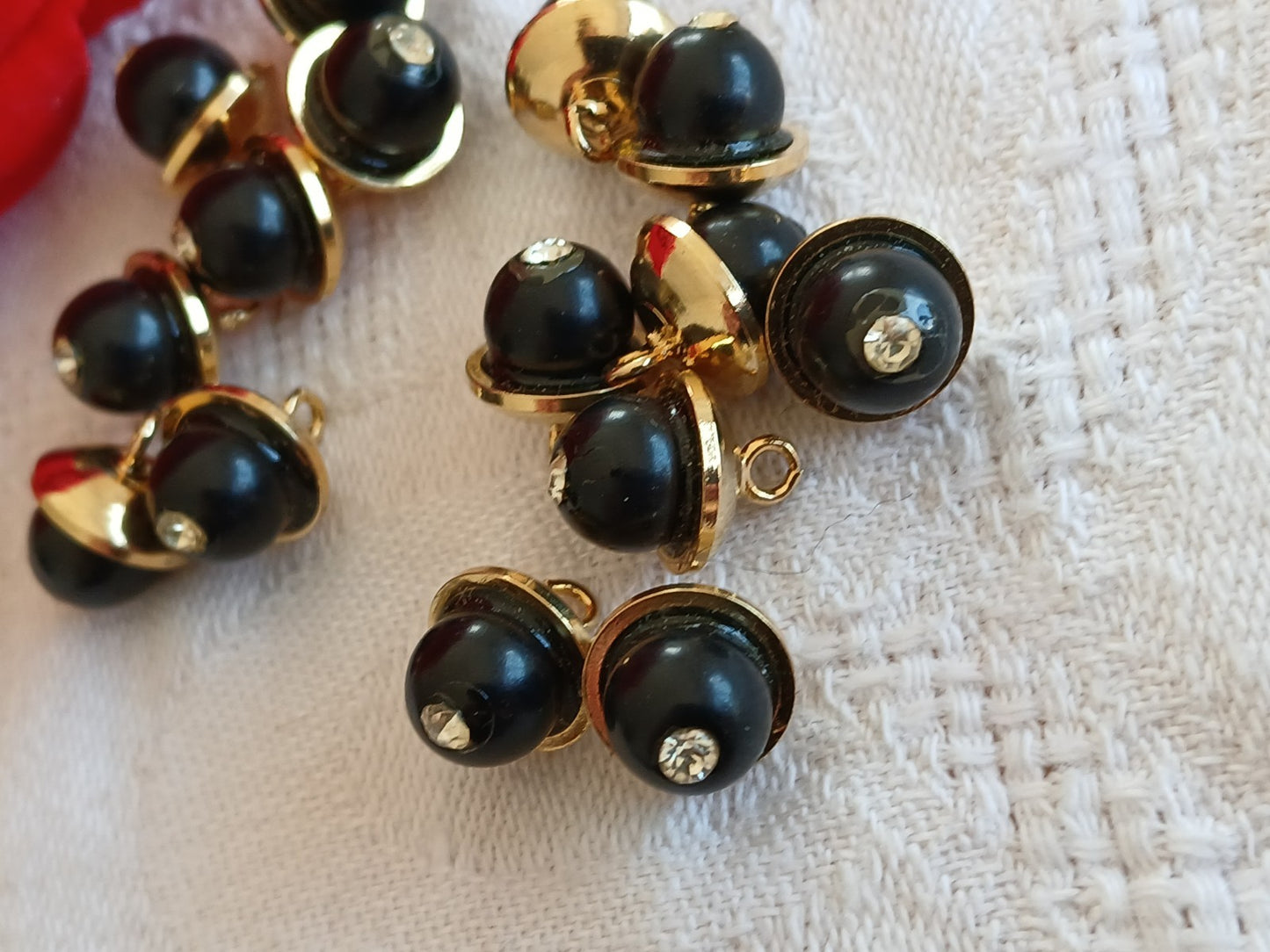 Lot 6 mini boutons anciens metal grelot strass 0,9 /1 cm  ref 6478