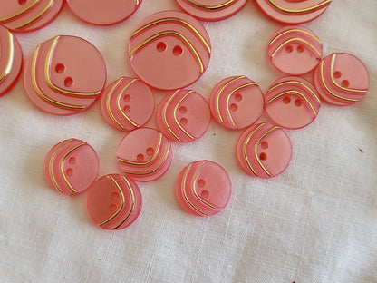 Lot 18 boutons  vintage  panaché rose doré mm serie  1,1 et 1,8 cm ref 3787