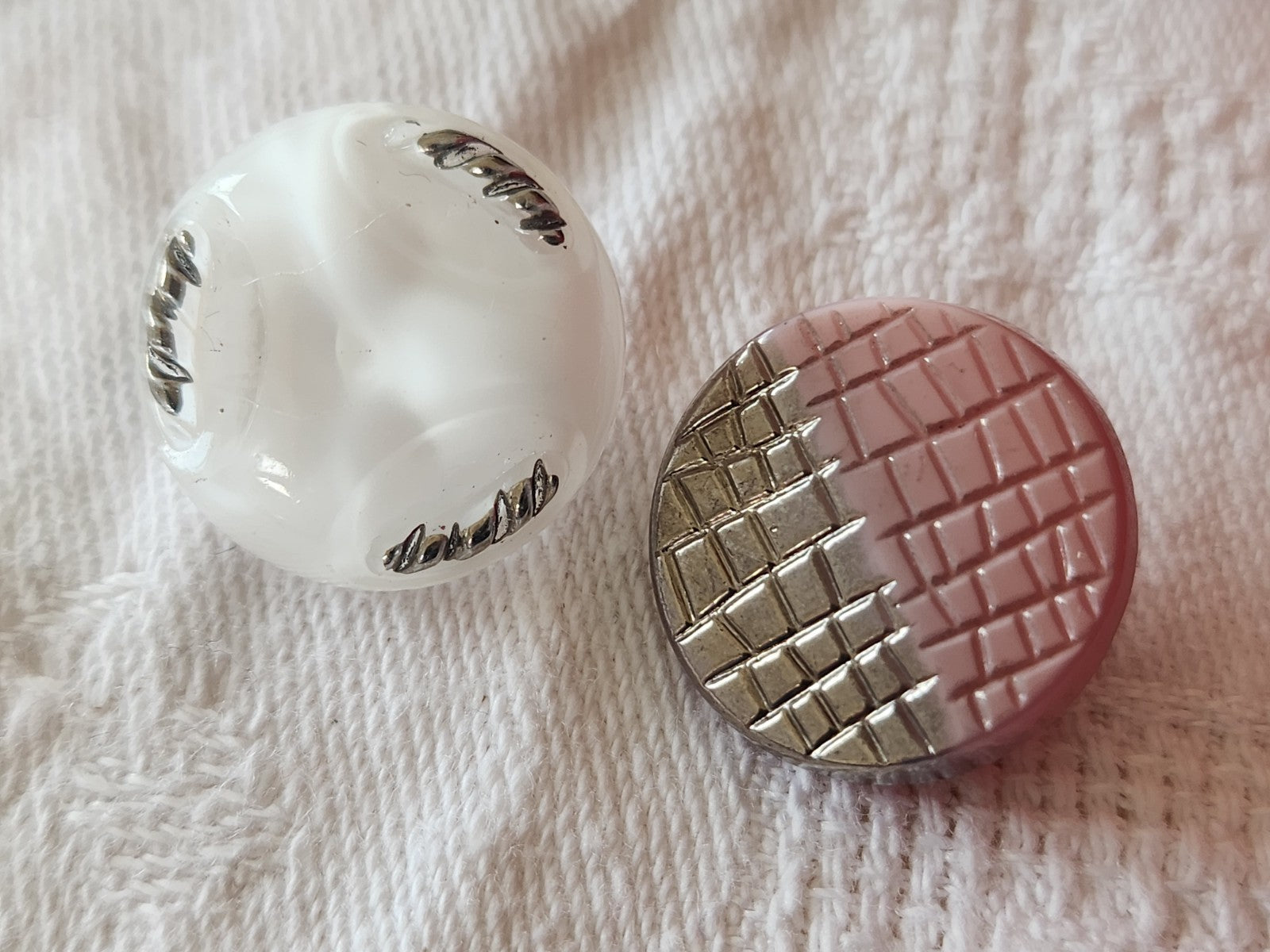 Duo boutons en verre Vintage argenté rose blanc 1,7 cm G2Q