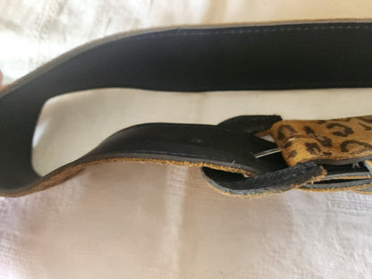 Ceinture ancienne vintage leopard daim marron 80 cm à 90 cm A4