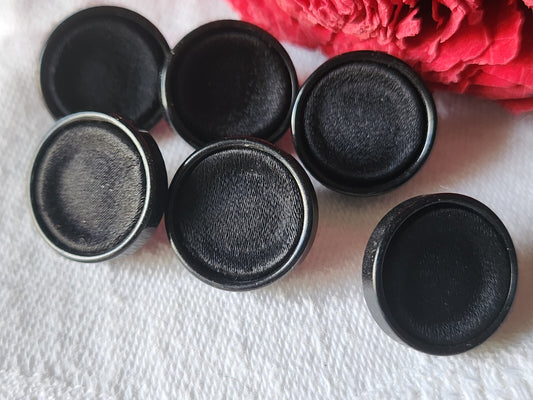 Lot 6 boutons anciens vintage passementerie noir pied 1,7 cm ref 963