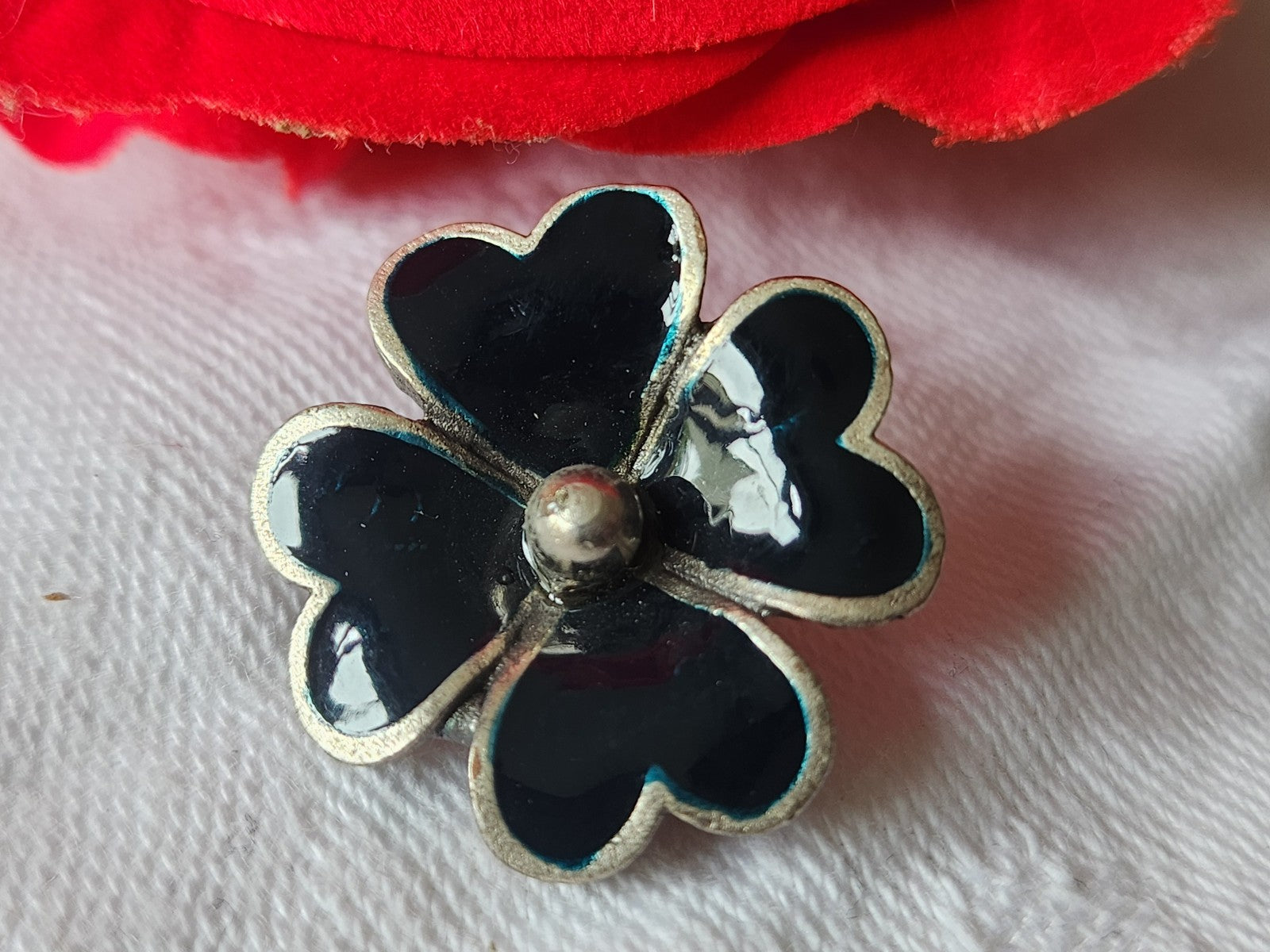 Superbe bouton vintage en métal bleu fleur pied 2,3 cm volume G12D