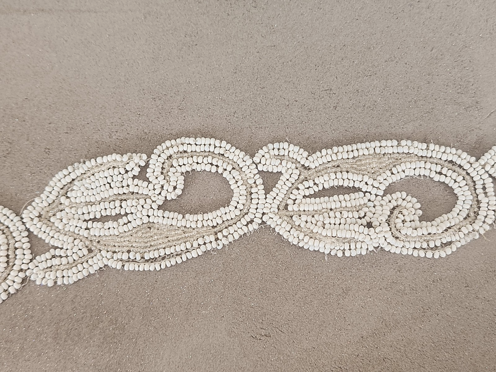 Dentelle ancienne style jais blanc année folle perlé galon fait main 81 cm T9