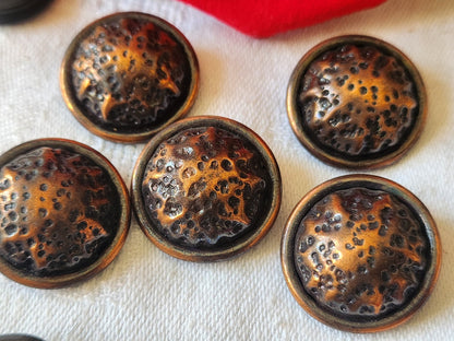 Lot 5 gros boutons vintage en metal cuivré 2,3 cm bombé pied ref 4881