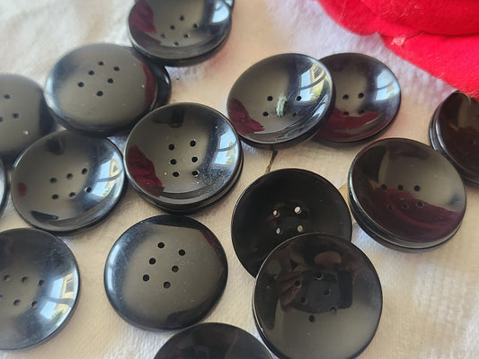 Lot 10 boutons vintage noir à six trous diamètre 2,1 cm ref 6105