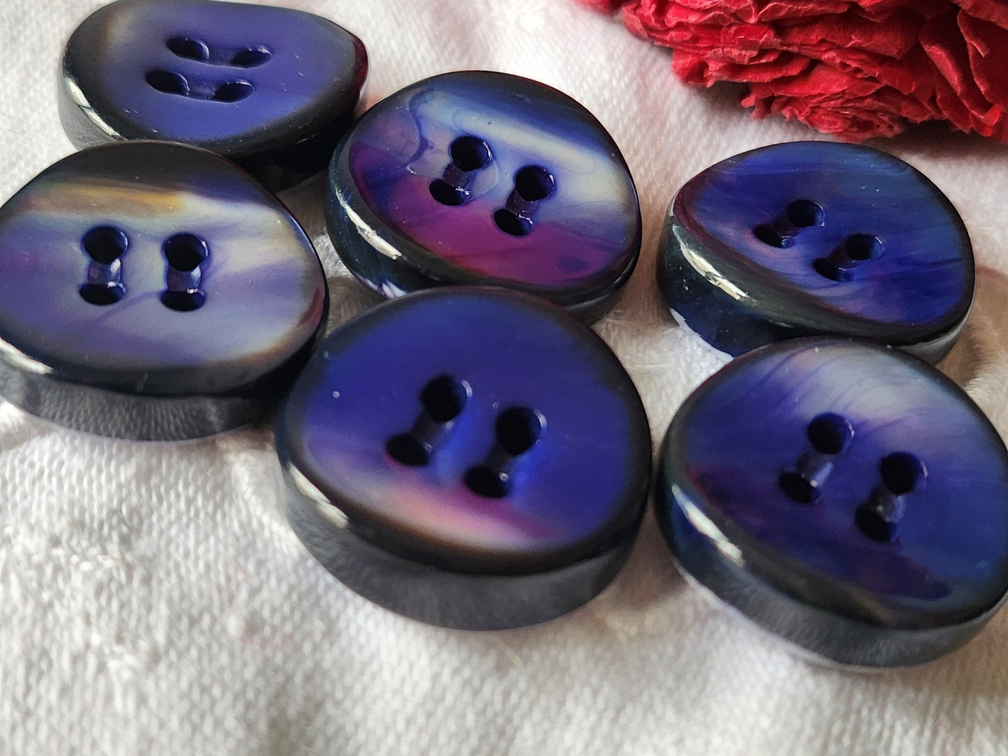 Lot  6 boutons anciens en nacre bleu épais bord 2,2 cm lourd ref  5827