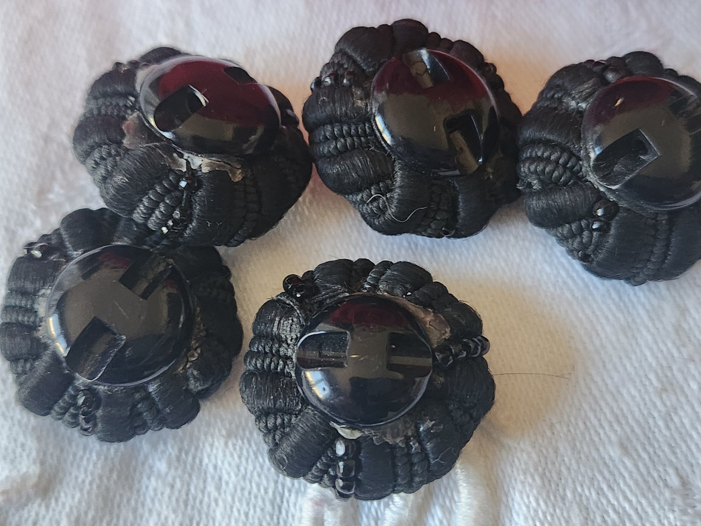 Lot 5 boutons anciens passementerie noir pied perlé  2,4 cm ref 2815