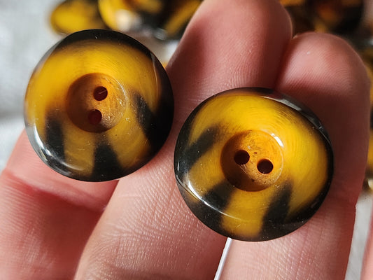 Lot 6  boutons vintage tigré marron orange  noir travaillé pied 2,2 cm ref 1802