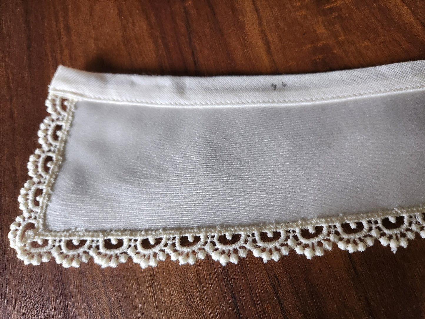 Ancien  col tissu satiné  dentelle  vintage  B1-71