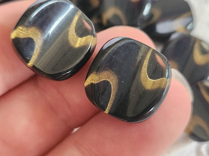 Lot 6 élégants boutons vintage inclusion noir doré pied 1,6 cm ref 1236