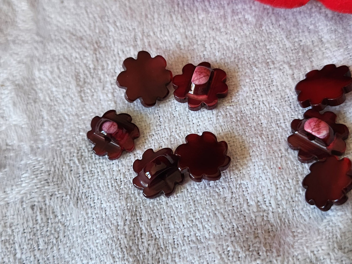 Collection lot 8  boutons vintage en nacre  prune 1 et 1,2 cm spirale ref6094