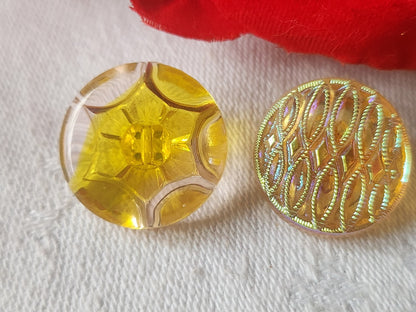 Duo boutons anciens en verre  motif jaune orange  vintage 1,8 cm D10C