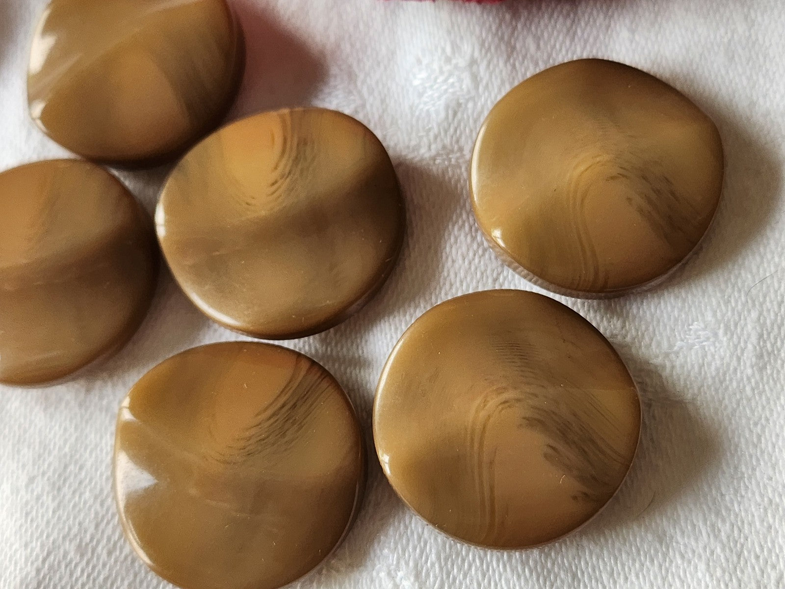 Lot 6 gros boutons vintage marron camaieu à pied 2,5 cm ref 3788