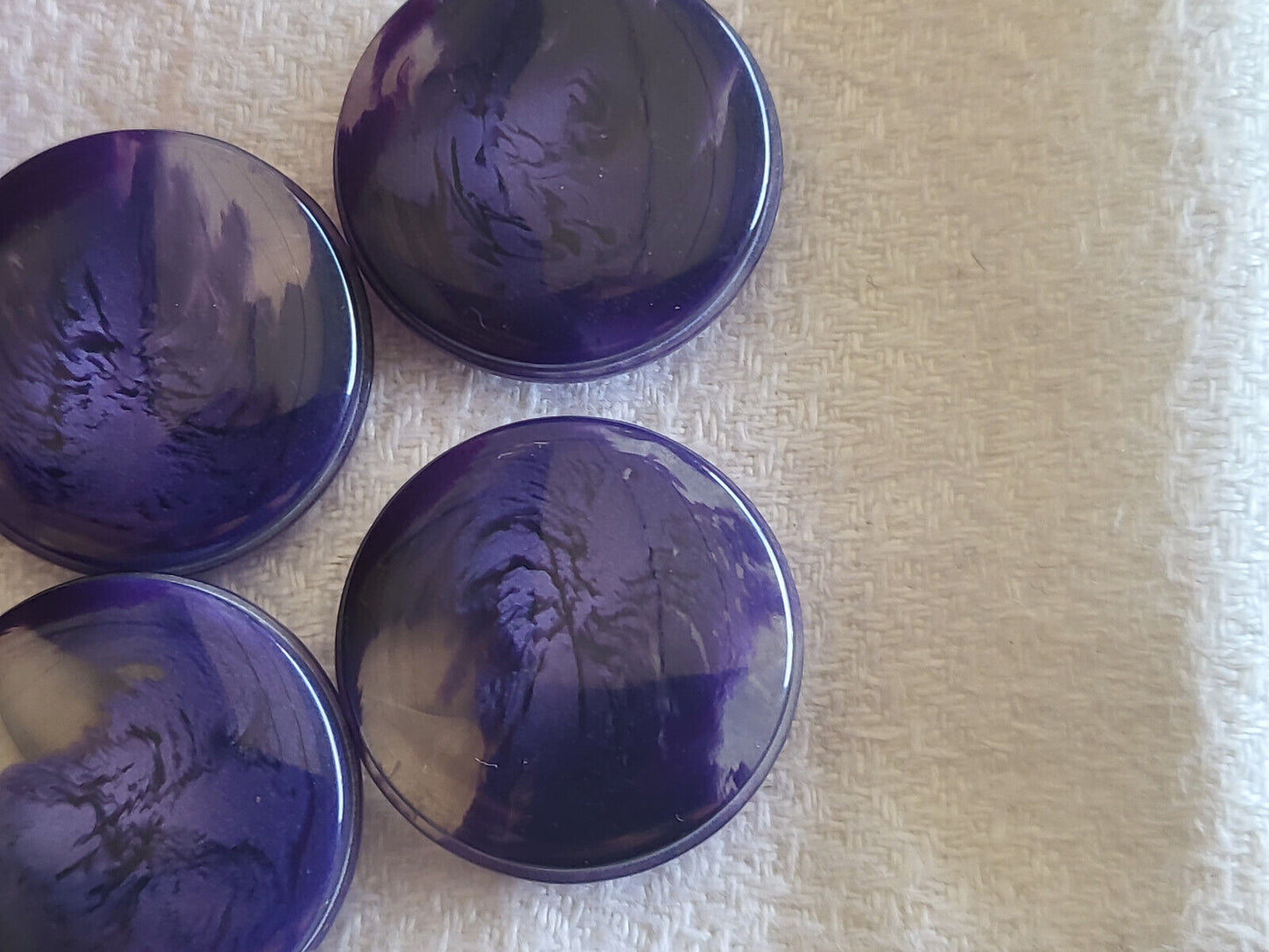 Lot 6 boutons vintage violet transparent veiné à  pied  2,2 cm ref 5952