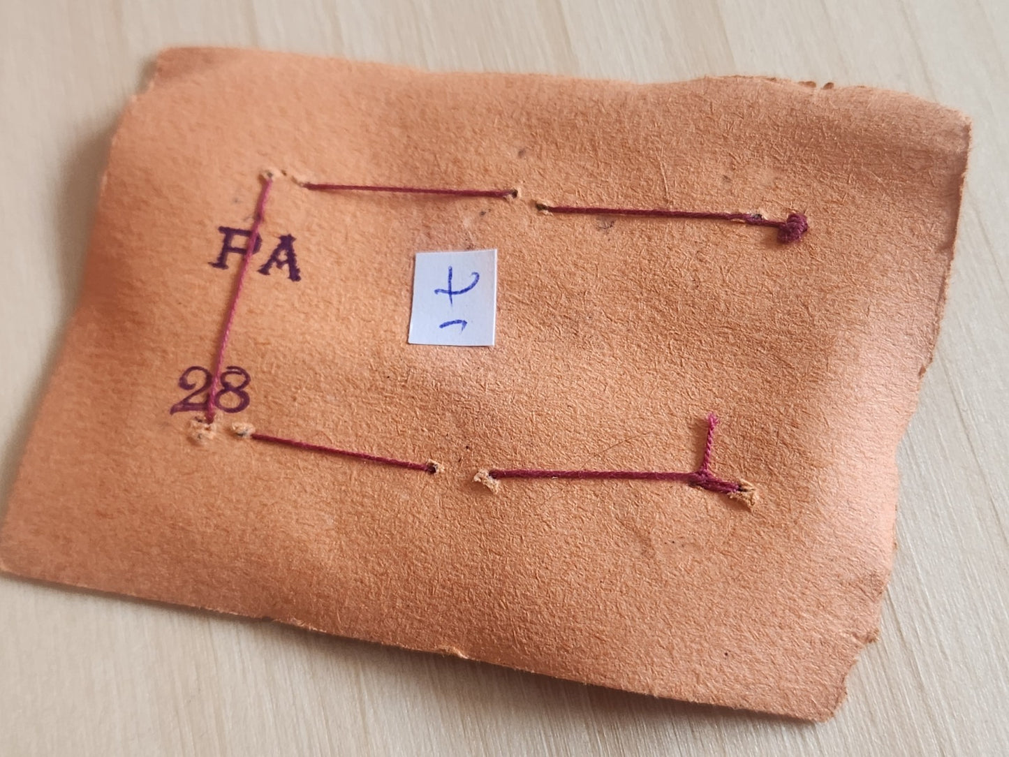 Rare petite plaque boutons anciens en nacre 1,6/  1,7 cm  lot de 6 n°71