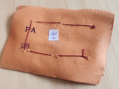 Rare petite plaque boutons anciens en nacre 1,6/  1,7 cm  lot de 6 n°71