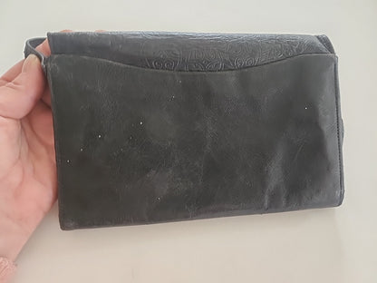 Ancien sac en main noir marron en cuir motif retro vintage pochette