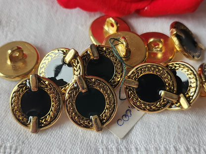 Lot 6 boutons en métal  vintage noir doré 1,8 sur 2 cm pied superbe ref 1633