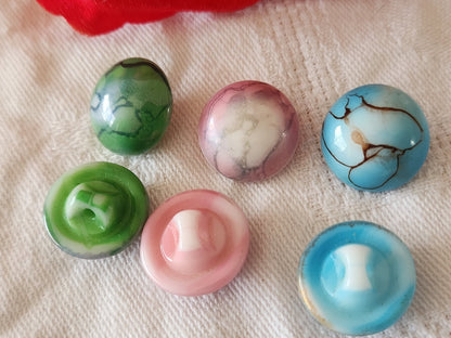 Lot 6 boutons vintage en verre bleu rose vert ancien 1,5 cm ref 6448