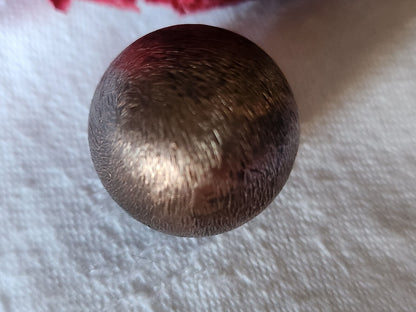 Bouton vintage en métal  bombé grelot gros sphere 2,1 cm  ref 2902