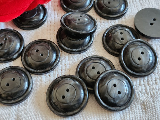 Lot 13 boutons vintage gris chiné trous pied 2,1 cm ref 6544