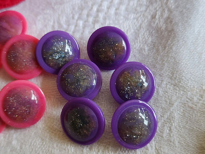 Lot 11 boutons vintage  2  series violet rose pied inclusion 1,3 cm ref 746