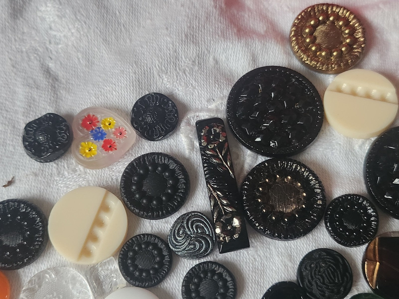 Lot 50 cabochons anciens en verre vintage panaché N°3   T2
