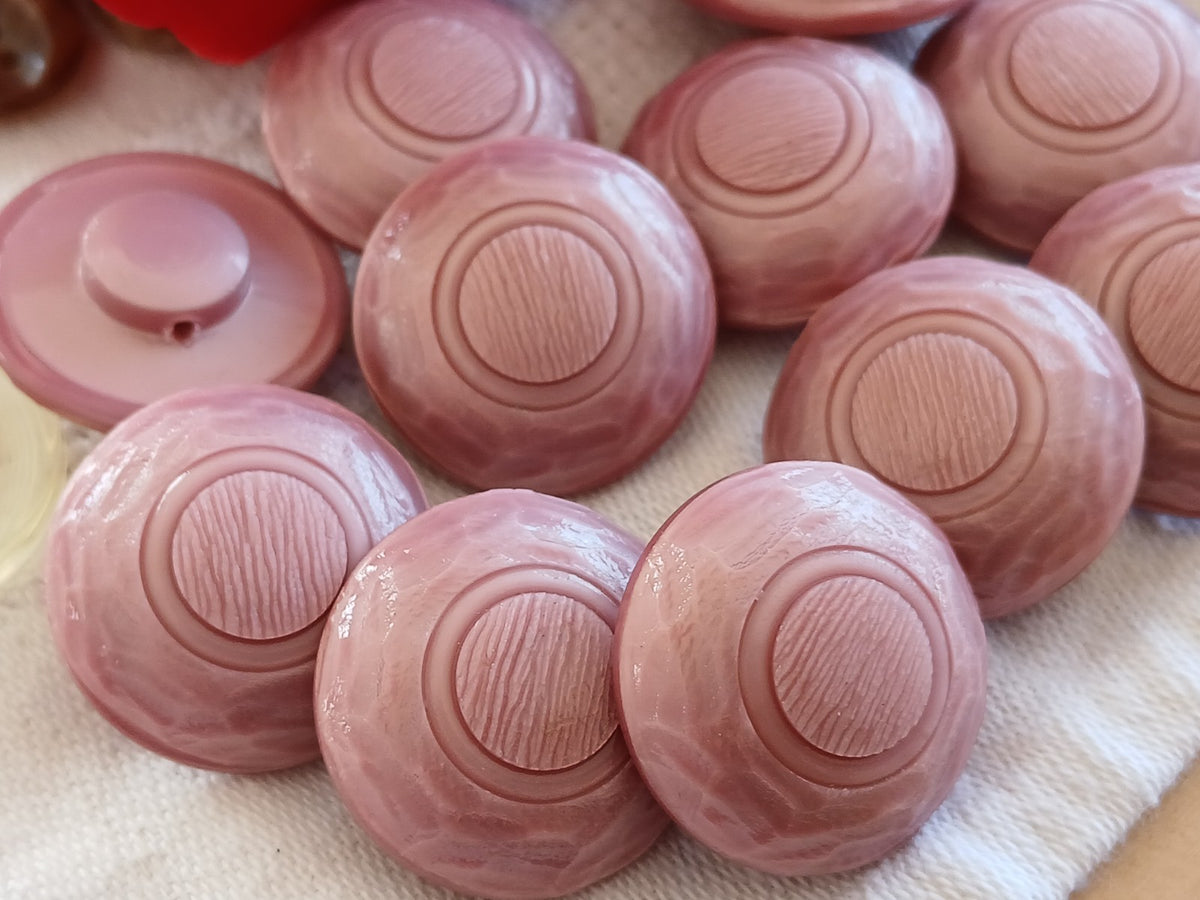 Lot 6 boutons vintage rose travaillé bombé pied 22 mm 2,2 cm ref 6463**