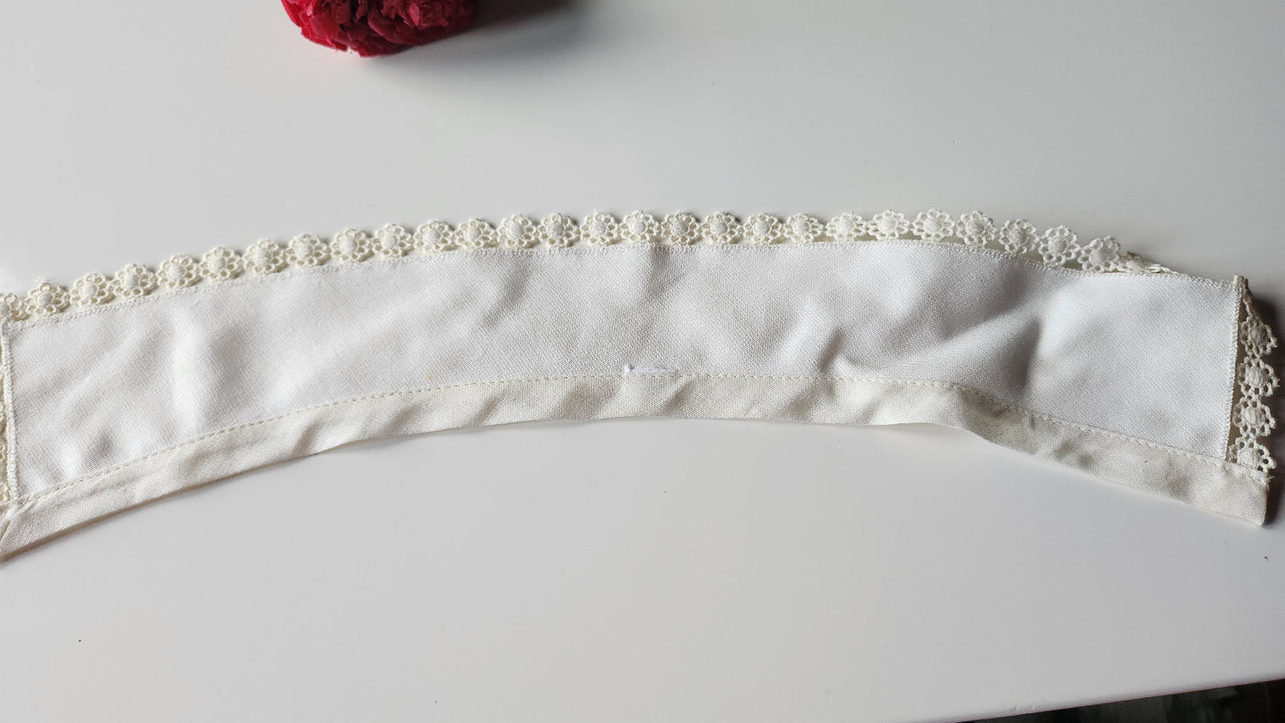 Ancien  col dentelle guipure satiné creme  B1-28