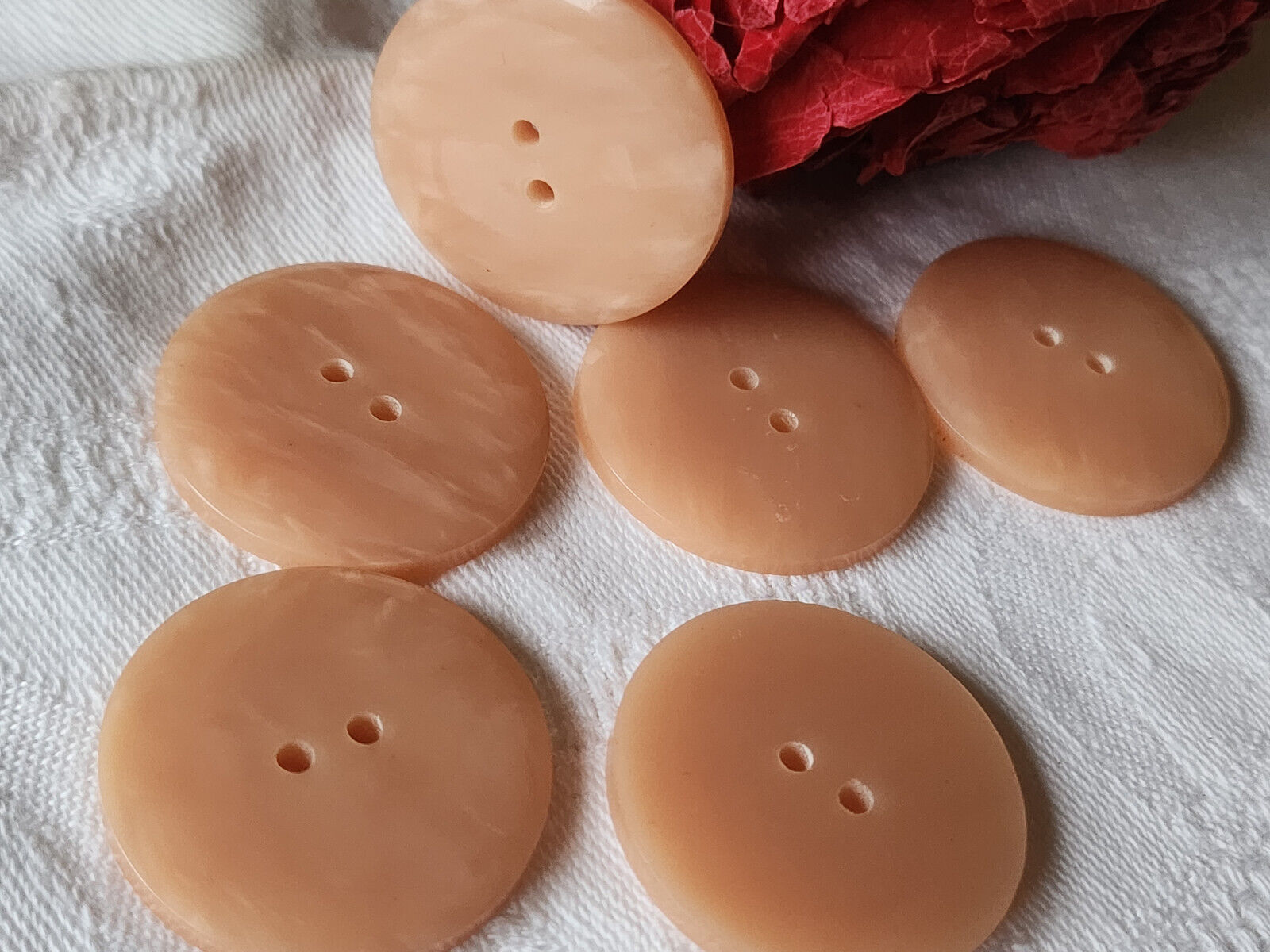 Lot 6 gros boutons anciens rose marbré lisse trous3,1 cm ref 1065