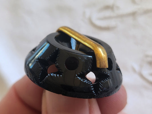 Collection gros bouton ancien etoile ajouré barre metal 3,3 cm ref 576