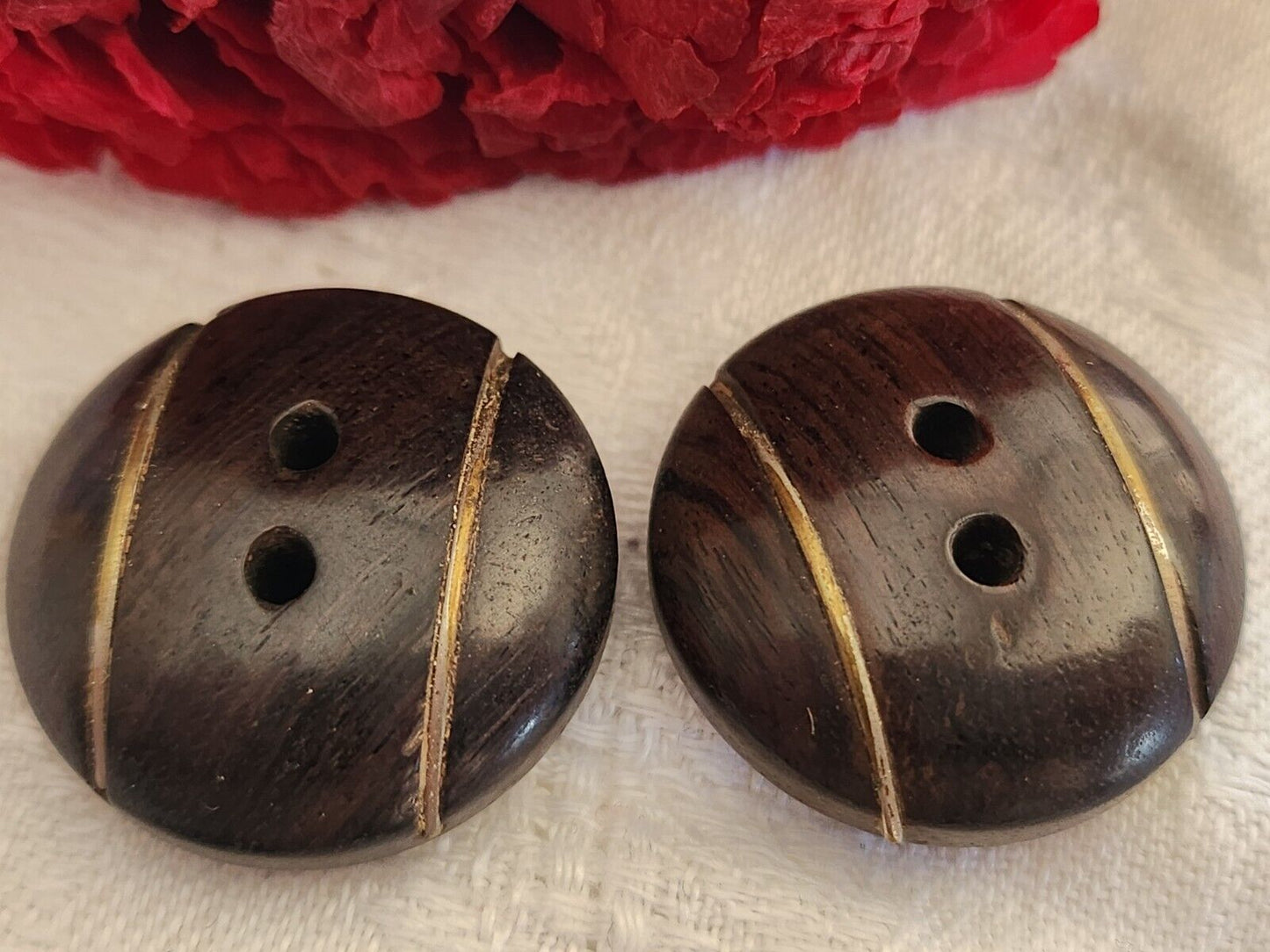 Collection duo  boutons ancien en bois bombé et liseré métal 2,4 cm D7S