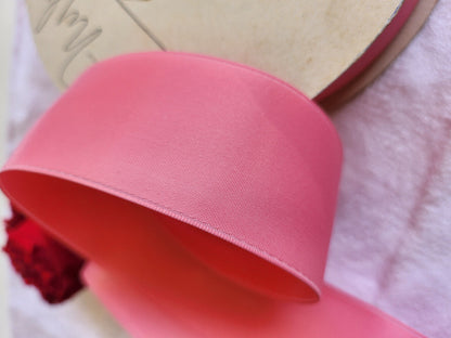 Ruban ancien nylon large  vintage rose 2 mètres /3,8 cm modiste chapeau B5 n°19