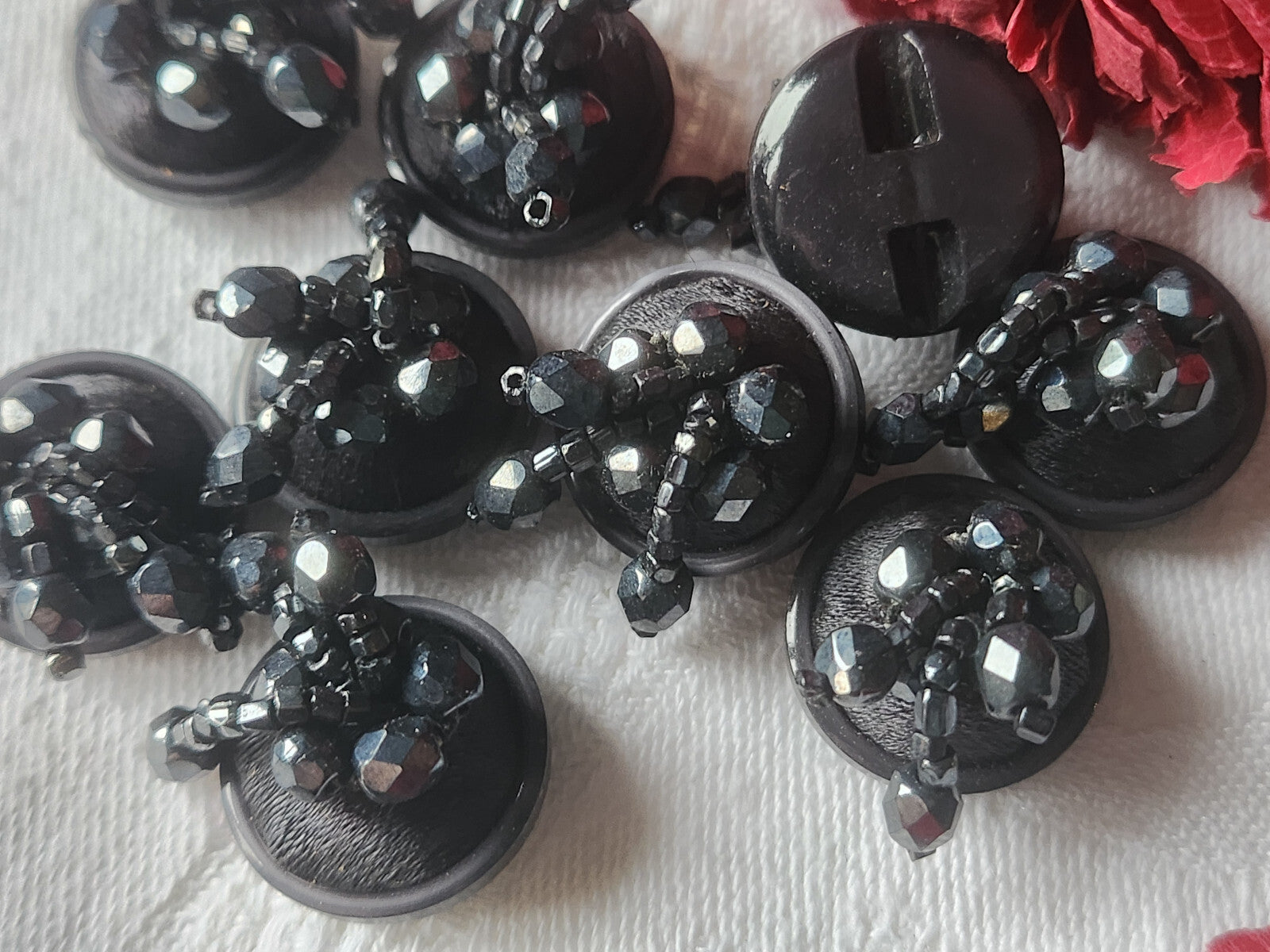 Collection lot 6 boutons  passementerie gris pendants perlé  1,7 cm ref 3828