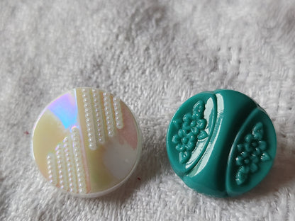 Duo boutons anciens en verre motif coloré 1,7 et 1,8 cm G16I