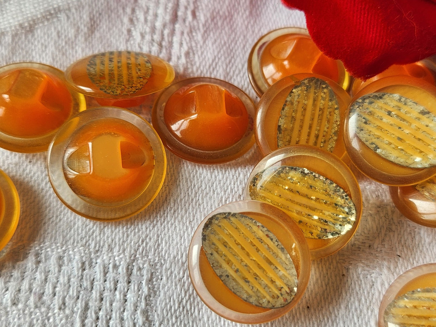 Lot 9 boutons vintage orange paillette à pied 1,7 cm superbe ref 1244