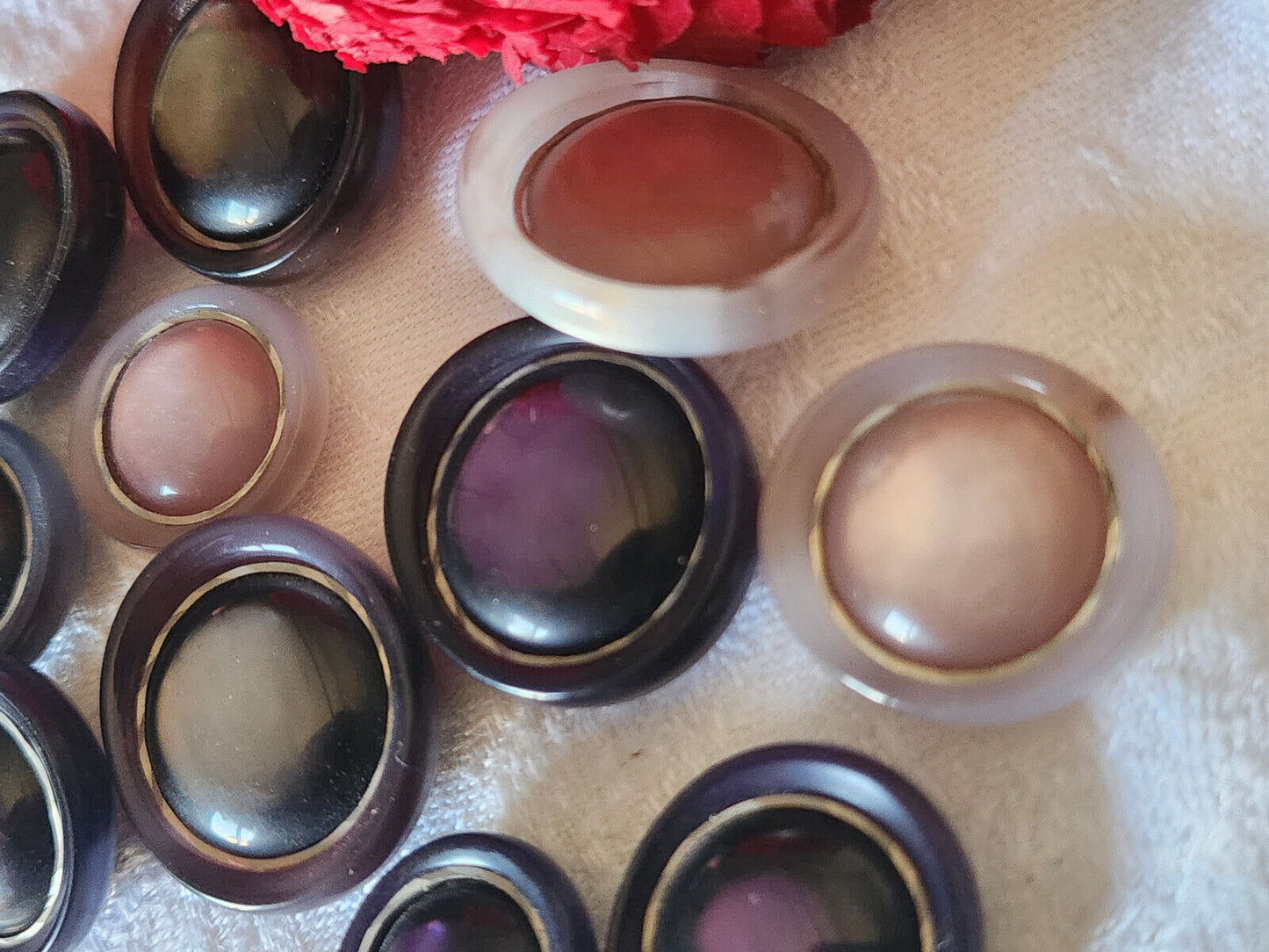 Lot 11 boutons vintage ovale panaché  1,7 sur  1,8 à  2,2 sur 2,4 cm ref 5997