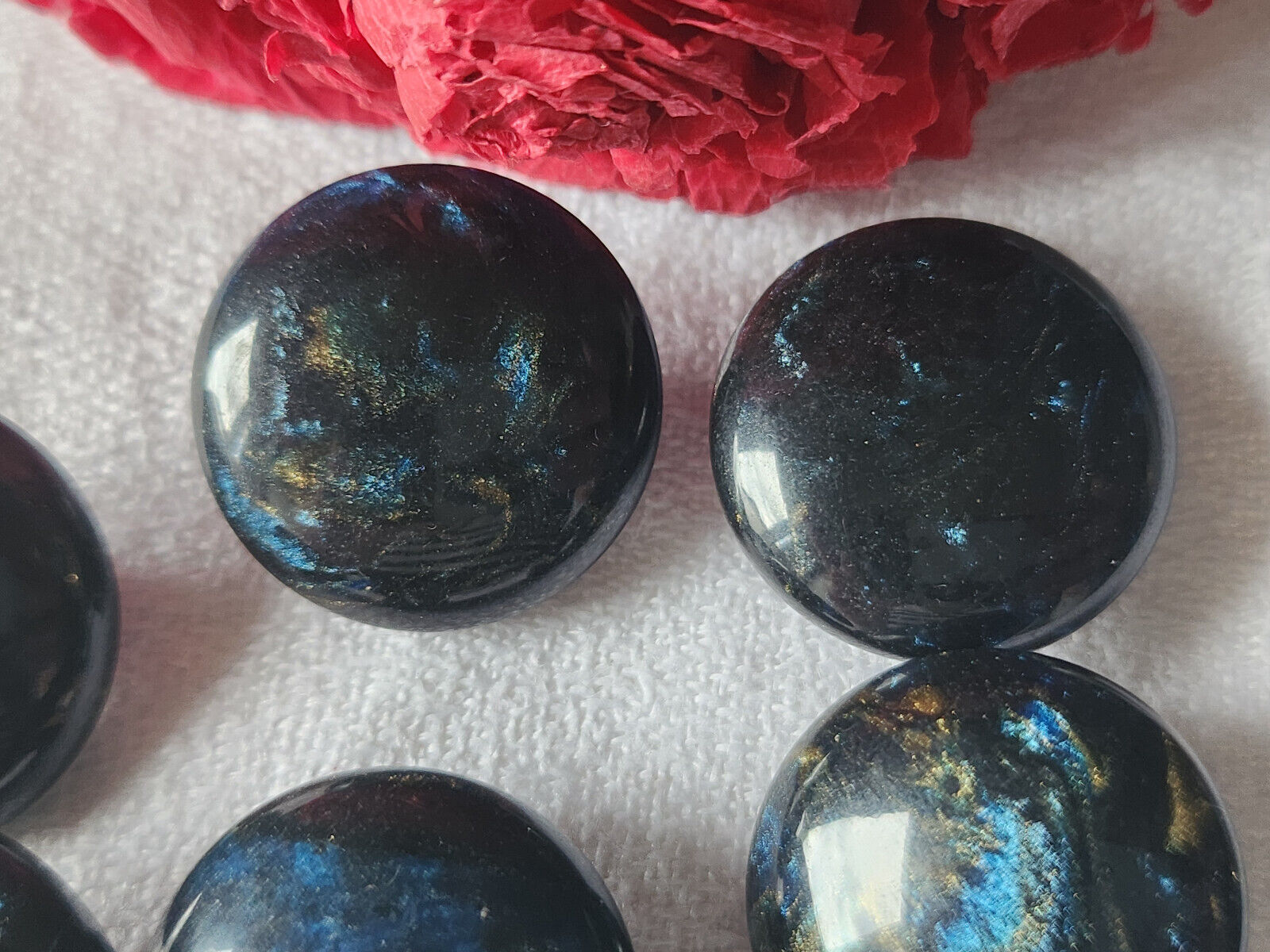 Lot 6  jolis boutons vintage bleu moucheté à pied 2,2 cm ref 1727