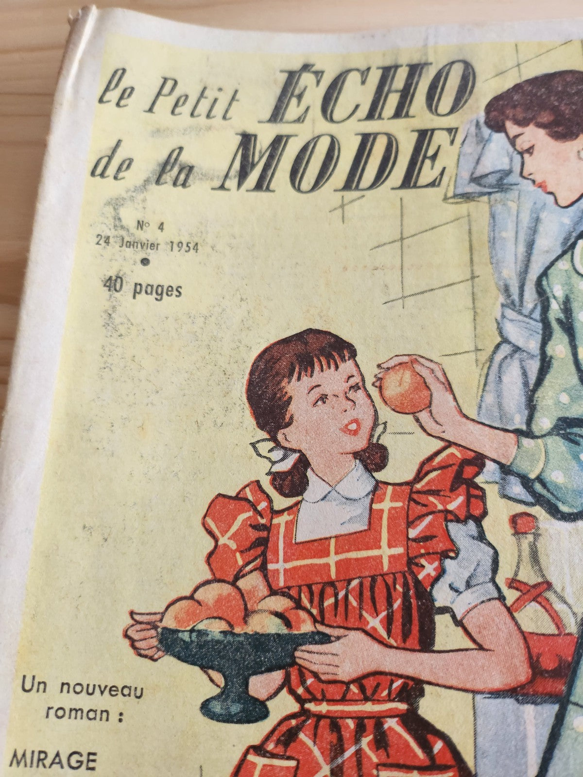 Le petit echo de la mode 1954 n°4  bonnet meunier robes enfants