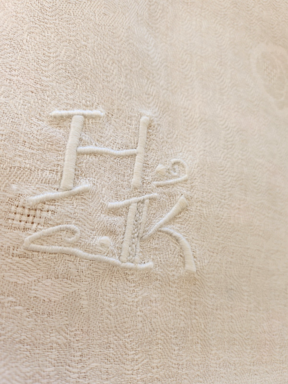 Ancienne nappe double monogramme H JK? sans doute jamais utilisé B6