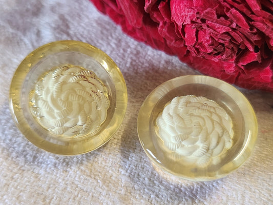 Duo hauts boutons vintage transparent inclusion blanche 2,2 cm G8B