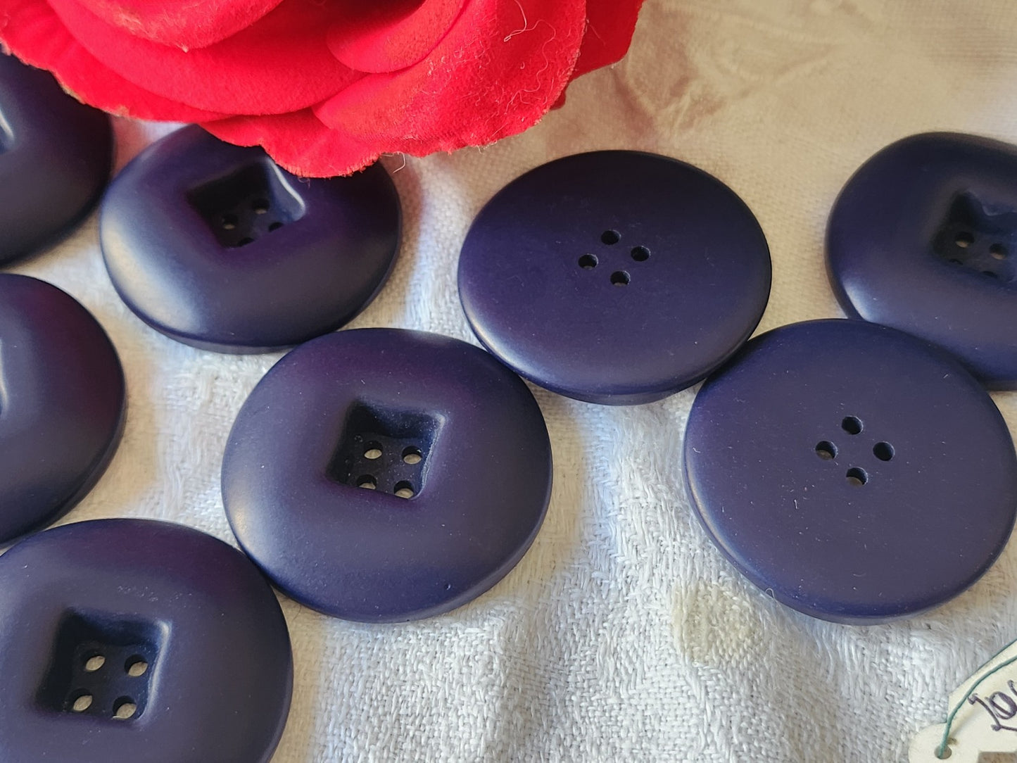 Lot 6 trés gros boutons vintage bleu mat idéal manteaux  3,3 cm ref 6121