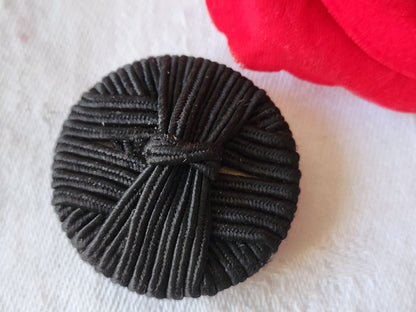 Haute couture gros bouton ancien noir passementerie 3,5 cm ref 1682