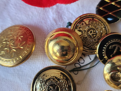 Lot 11 boutons vintage en métal  jamais utilisé 1,5 cm à 2 cm ref 3911