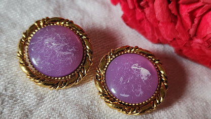 Duo boutons en métal doré coeur violet jaspé bijoux pied 2,3 cm ref 2837