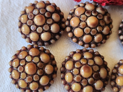 Lot 6 boutons vntage en résine marron  2,1 cm pied ref 4844