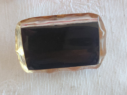 Enorme  bouton vintage effet strass pied noir 2,3 sur 3,5 cm ref 6296 **
