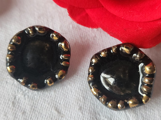 Duo  bouton ancien en céramique vernissé noir 2,2 sur 2,3  cm D5k